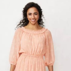 LC Conrad Smocked Shoulder Top in Peach